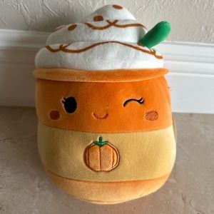 Delindy the Pumpkin Spice Latte Squishmallows